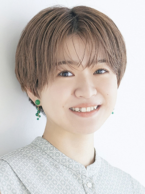 中臣 真菜