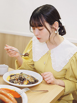 MAGAZINE1