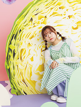 MAGAZINE1
