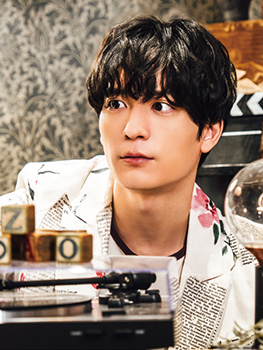 MAGAZINE1