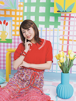 MAGAZINE1