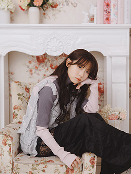 MAGAZINE1