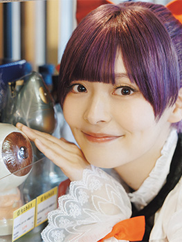 MAGAZINE1