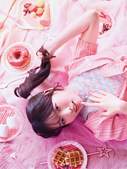 MAGAZINE1