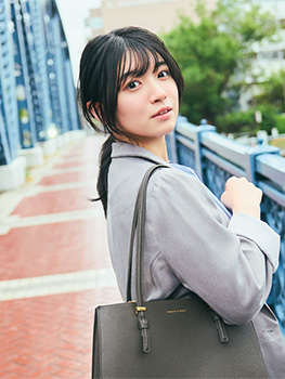 MAGAZINE1