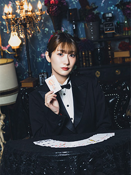 MAGAZINE1