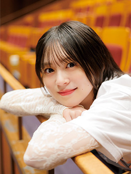 MAGAZINE1