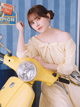 MAGAZINE1